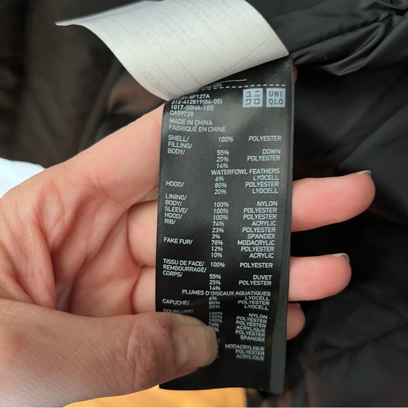 Uniqlo warmest extra long black parka coat like new - Picture 10 of 14